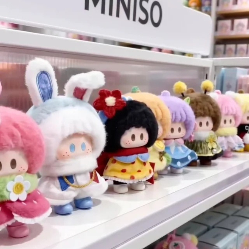MINISO YOYO Série Meadow PomPo - Model Kit Anime Girl avis et prix